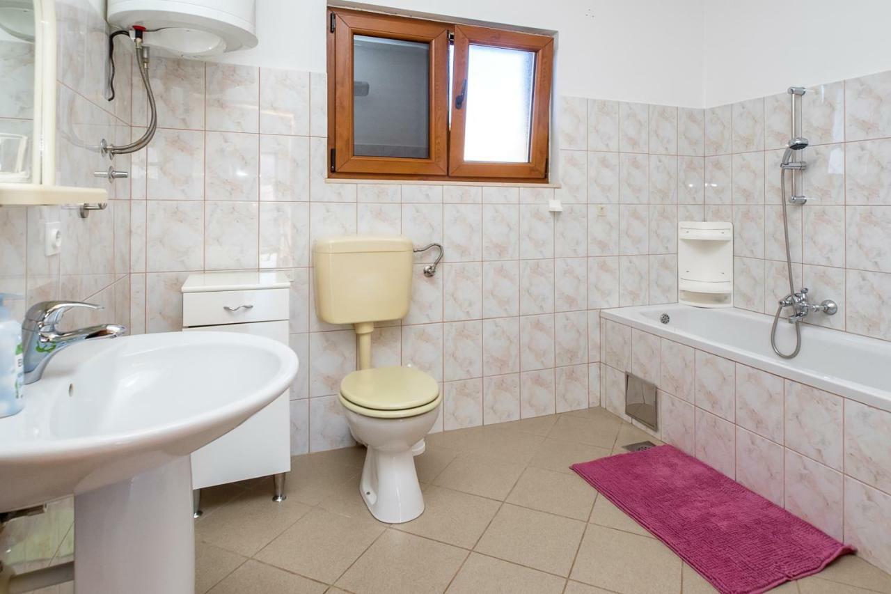 Apartment Olivera Трогир Экстерьер фото