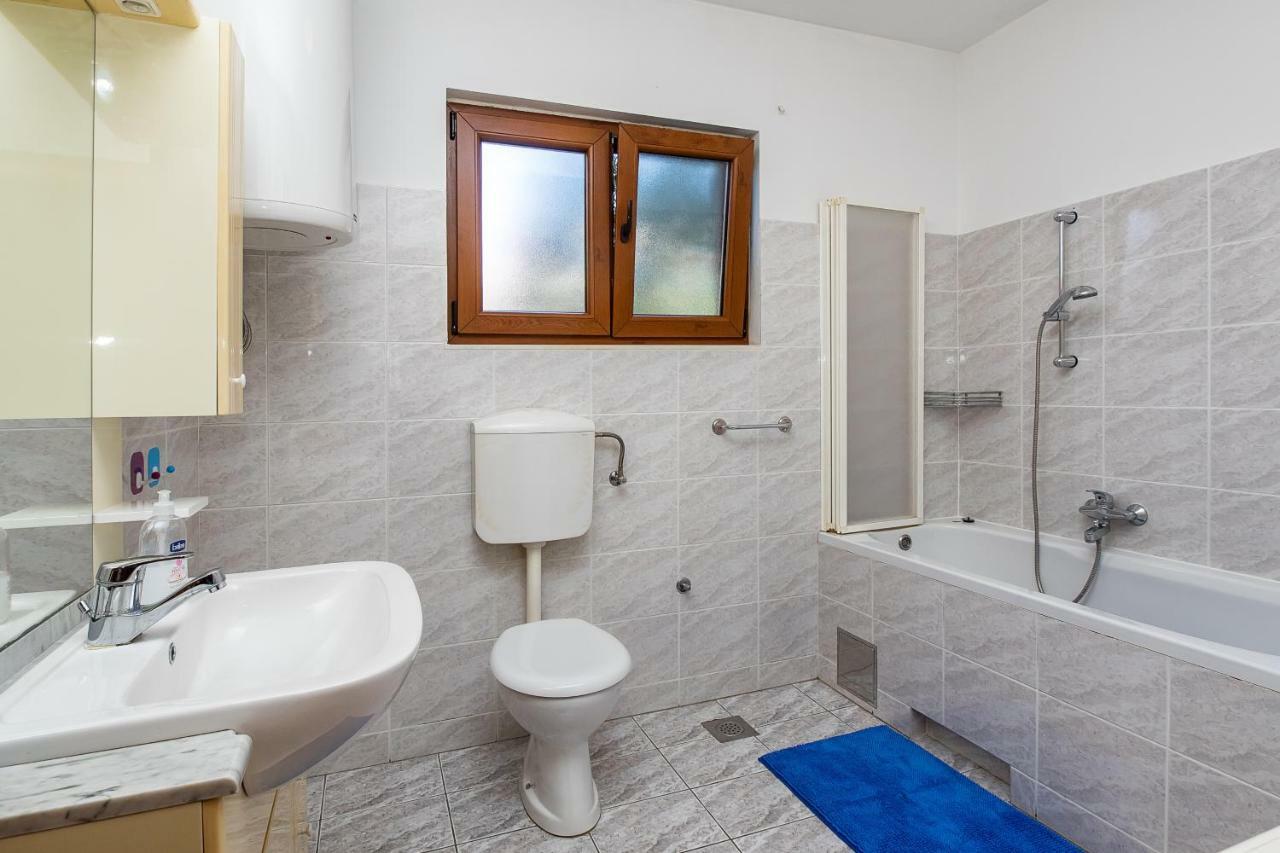 Apartment Olivera Трогир Экстерьер фото